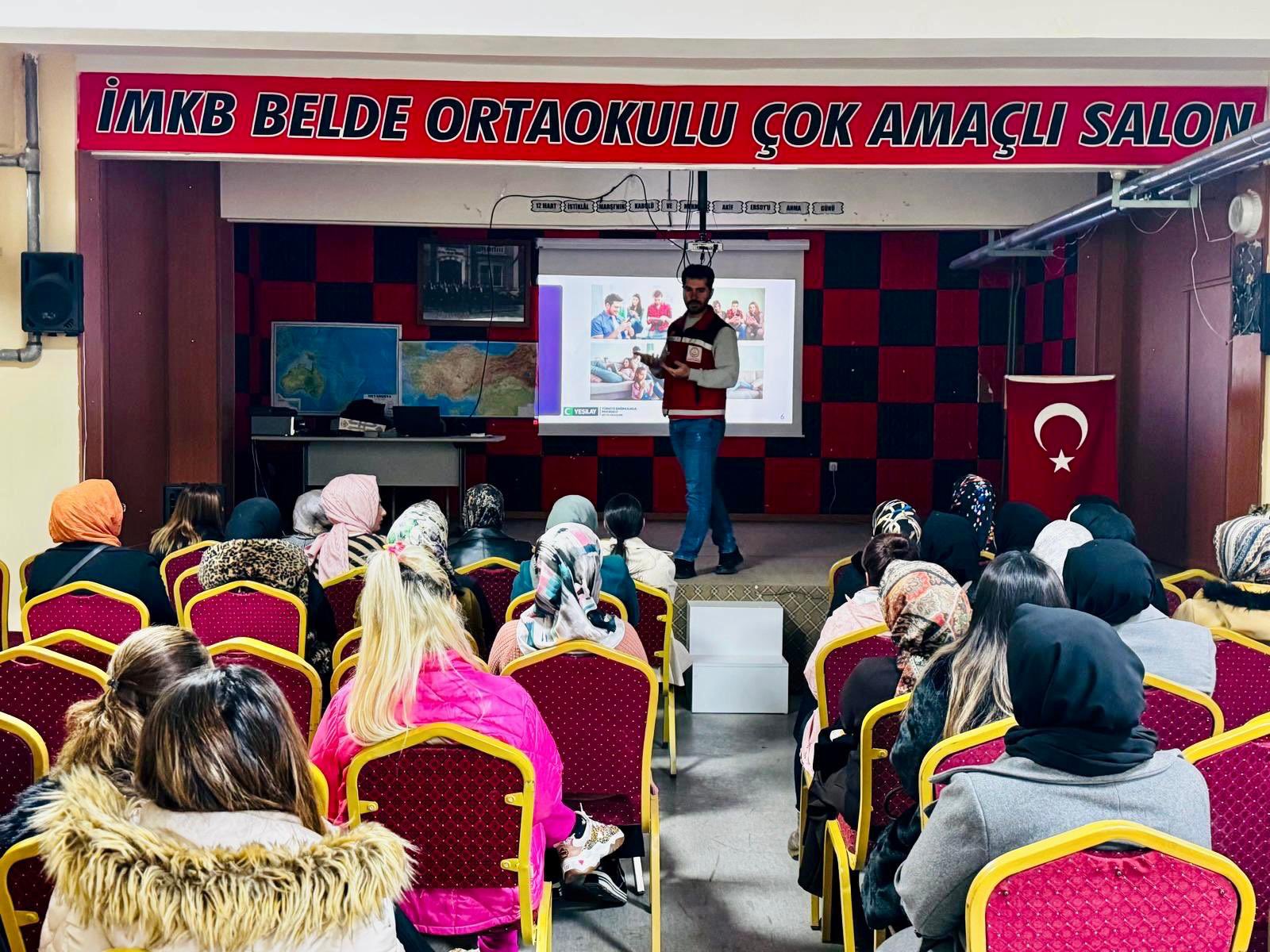 İMKB Belde Ortaokulu velilerine “Teknoloji Bağımlılığı” eğitimi 