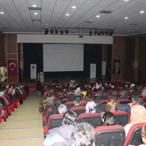 Ağrı’da 25 Kasım Kadınlara Yönelik Şiddete Karşı Uluslararası Mücadele Günü Programı Düzenlendi - fotoğraf 6