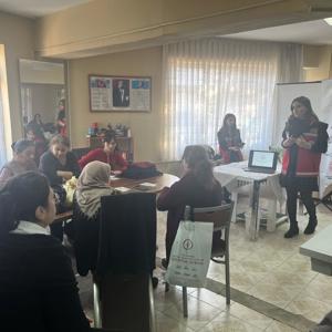 Kadın Kursiyerlere Kadına Yönelik Şiddetle Mücadele Eğitimi Verildi. - fotoğraf 2