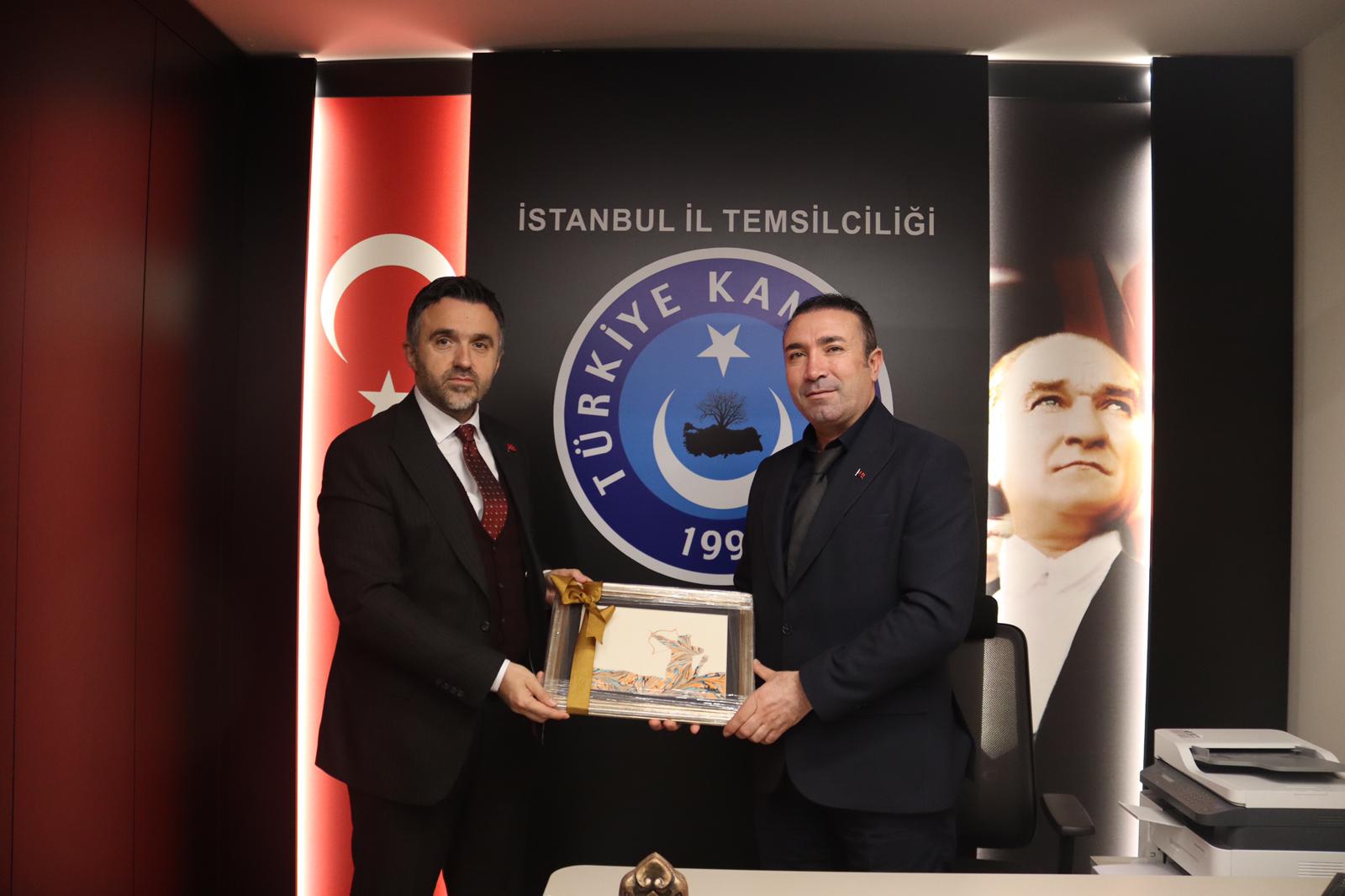 İl Müdürümüz Sn. Ömer TURAN Türk Sağlık-Sen 8 No’lu Şube Başkanı Ali Ersin Türkyılmaz ve Yönetim Kuruluna Hayırlı Olsun Ziyaretinde Bulunmuştur