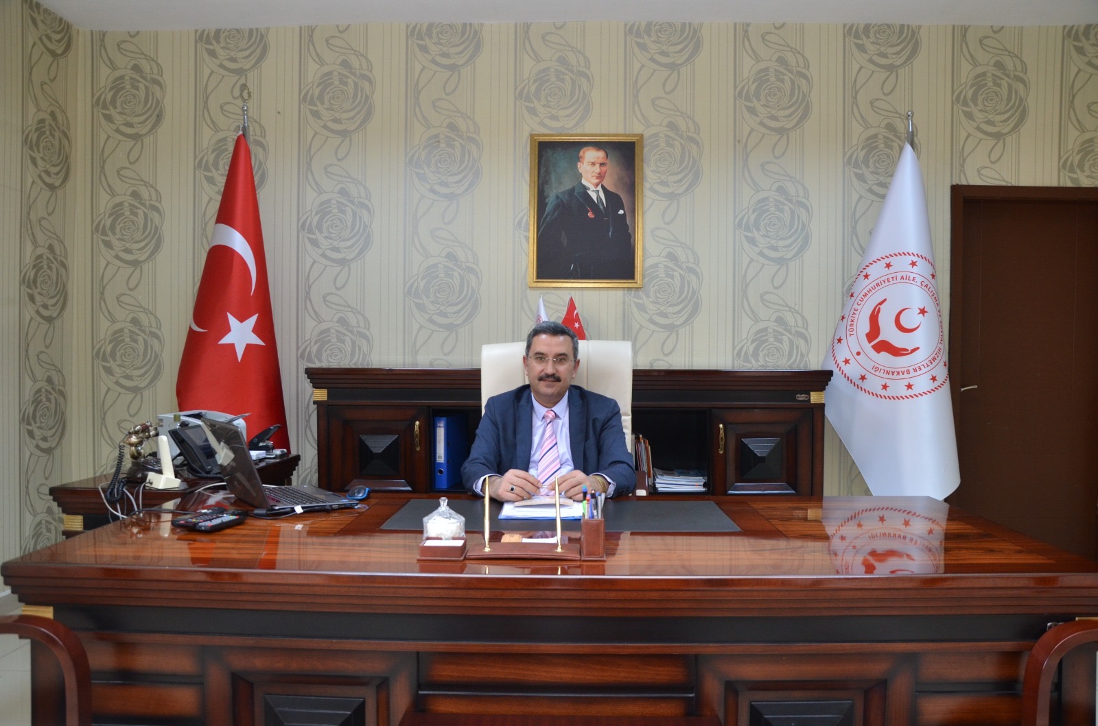 İl Müdürü Abidin GÖKSOY'un  "25 Kasım Kadına Yönelik Şiddetle Mücadele ve Dayanışma Günü" Mesajı