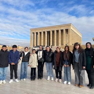 Ebeveyn Kaybı Yaşayan Çocuklarımıza Yönelik Ankara Gezisi Düzenlendi. - fotoğraf 2