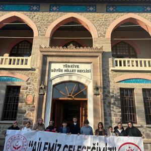 Ebeveyn Kaybı Yaşayan Çocuklarımıza Yönelik Ankara Gezisi Düzenlendi. - fotoğraf 1