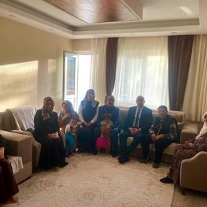 Dört Kuşağın Bir Arada Yaşadığı Aileye 2025 Aile Yılı Çalışmaları Çerçevesinde Ziyaret Düzenlendi - fotoğraf 3