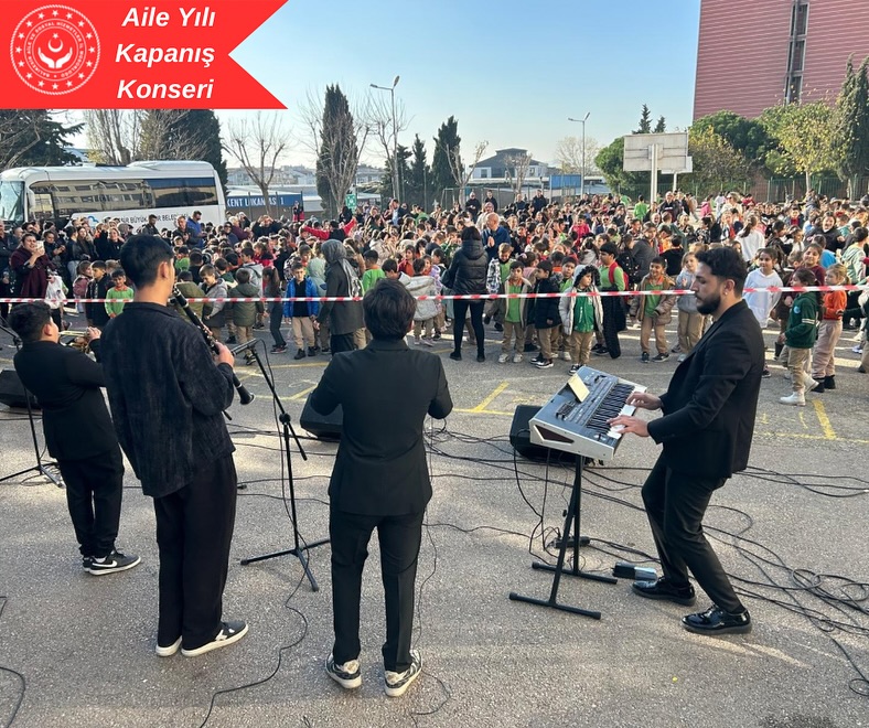 Bandırma’da “Aile Yılı Kapanış Konseri” Coşkuyla Gerçekleştirildi