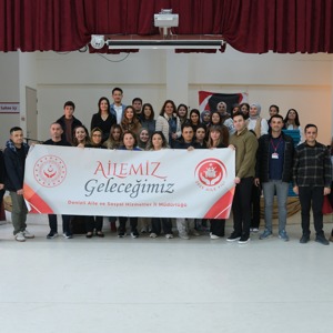 Aile Yılı Etkinlikleri Kapsamında ‘Yaratıcı Dramaya Yolculuk’ Atölyelerinin İlk Oturumu Engelsiz Yaşam Merkezinde Gerçekleştirildi - fotoğraf 4