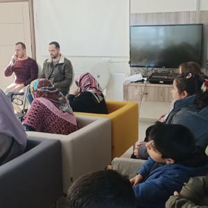 Öğrencilerden Babadağ Huzurevi Yaşlı Bakım ve Rehabilitasyon Merkezi’ne Ziyaret - fotoğraf 2