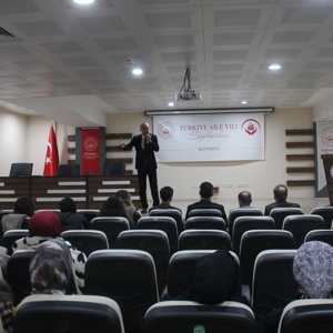 2025 Aile Yılı Söyleşileri Kapsamında “Aile İçinde Dayanışma ve Toplumsal Huzur” Söyleşisi Gerçekleştirildi - fotoğraf 1