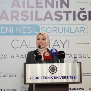 Bakanımız Göktaş, "Ailenin Karşılaştığı Yeni Nesil Sorunlar Çalıştayı"na katıldı - fotoğraf 1
