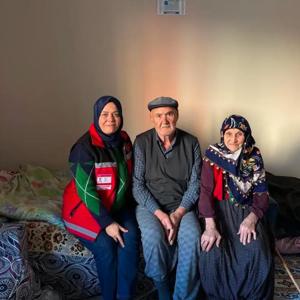 ''4 Kuşak 5 Kuşak Bir Arada Yaşayan Aile Ziyareti'' Kapsamında Ziyaretler Gerçekleştirildi - fotoğraf 2