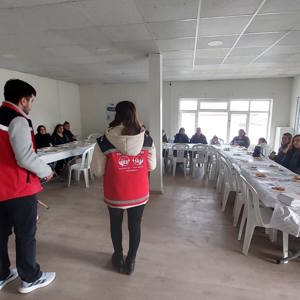 Erken Yaşta ve Zorla Evliliklerle Mücadele Sosyal Sorumluluk Projesi Kapsamında Eğitim Gerçekleştirildi. - fotoğraf 4