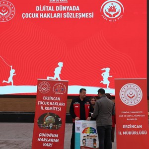 "Dijital Dünyada Çocuk Hakları Sözleşmesi"ne Yönelik 81 İlde Farkındalık Çalışmaları Yürütülüyor - fotoğraf 9
