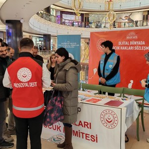 "Dijital Dünyada Çocuk Hakları Sözleşmesi"ne Yönelik 81 İlde Farkındalık Çalışmaları Yürütülüyor - fotoğraf 10