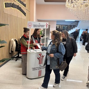 Turgutlu’da Koruyucu Aile Hizmet Modeli Tanıtıldı - fotoğraf 1