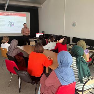 Kadına Yönelik Şiddetle Mücadelede Kamu Personeline Yönelik Farkındalık Seminerleri Gerçekleştirildi - fotoğraf 2