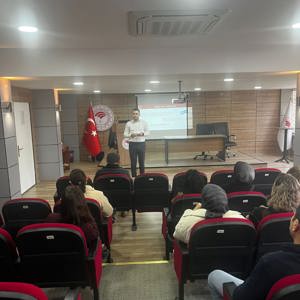 Kadına Yönelik Şiddetle Mücadelede Kamu Personeline Yönelik Farkındalık Seminerleri Gerçekleştirildi - fotoğraf 4