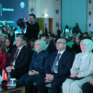 Bakanımız Göktaş "Yükselen Kadınlar: Kendi İşim, Benim İzim" eğitim programında konuştu - fotoğraf 3