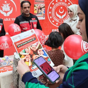 "Dijital Dünyada Çocuk Hakları Sözleşmesi"ne Yönelik 81 İlde Farkındalık Çalışmaları Yürütülüyor - fotoğraf 6