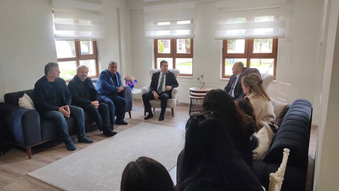 Ünye Kaymakamı Ayhan Işık’tan Sabancı Çocukevi Sitesi Müdürlüğümüze Ziyaret