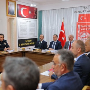 2025 Aile Yılı 'Ailenin Korunması ve Güçlendirilmesi Vizyon Belgesi ve Eylem Planı' Bilgilendirme Toplantısı Yapıldı - fotoğraf 1