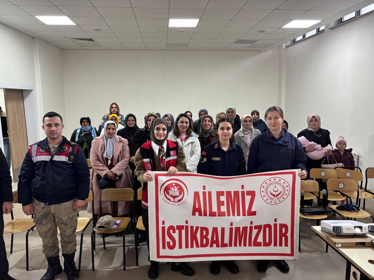 Kabataş SHM’den Aile Yapısını Güçlendiren Eğitim Seferberliği