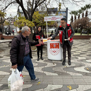 Akhisar’da “Dijital Dünyada Çocuk Hakları Sözleşmesi İmza Kampanyası” Tanıtımı Yapıldı - fotoğraf 5
