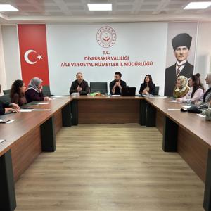 Çocuk Koruma Alanında Çalışan Meslek Elemanları İçin Değerlendirme Çerçevesi Rehberi Eğitimi gerçekleştirildi. - fotoğraf 3