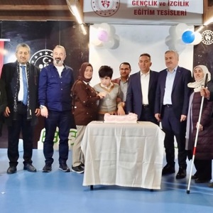 3 Aralık Dünya Engelliler Günü’nde Anlamlı Ziyaret, Gençlik Kampında Özel Buluşma  - fotoğraf 3