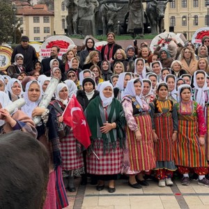 İlk Türk Kadın Mitingi’nin 106. Yıl Dönümü Etkinliklerle Kutlandı - fotoğraf 13