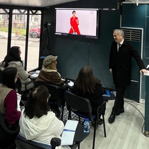 Vali Yardımcımız Sayın Aydın ERGÜN 'Yükselen Kadınlar Girişimcilik Eğitim Tırı'nı Ziyaret Etti - fotoğraf 9