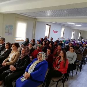 25 Kasım Kadına Yönelik Şiddetle Mücadele Günü İlimizde çeşitli etkinlikler yapıldı. - fotoğraf 5