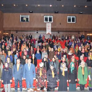 Van’da 25 Kasım Kadına Yönelik Şiddetle Mücadele ve Dayanışma Günü - fotoğraf 3