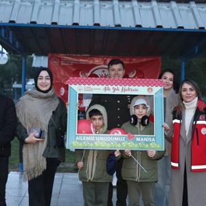 Alaşehir’de Bedelli Erlerin Yemin Töreninde Aile Yılı Tanıtım Standı Açıldı - fotoğraf 1
