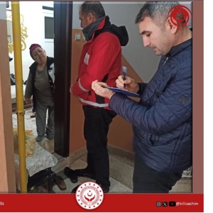 İl Müdürlüğümüze bağlı Sosyal Hizmet Merkezi Müdürlüğü  personeli tarafından evinde yalnız yaşayan ve tek ebeveynli ailelerimizi ziyaret edip, acil ihtiyaçlarını tespit ediyoruz. - fotoğraf 9