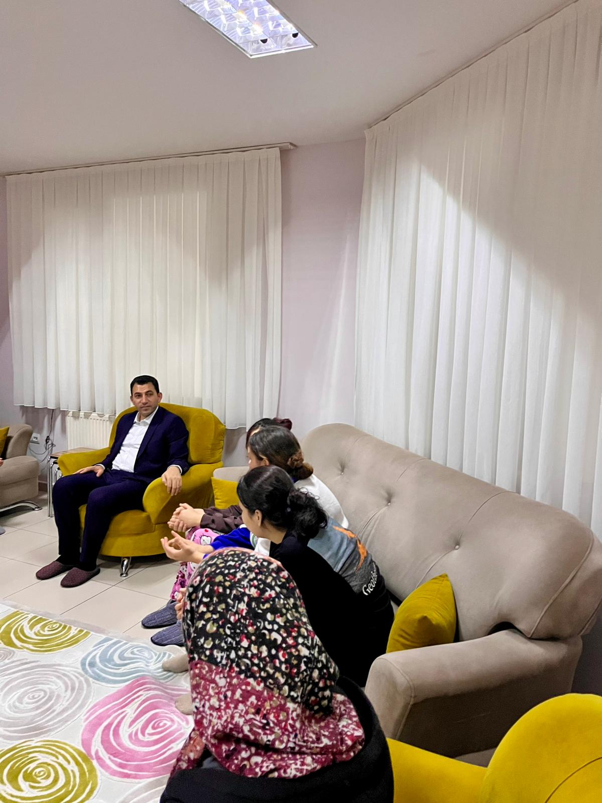 Kumluca Çocuk Evleri Sitesine Yıl Sonu Ziyareti