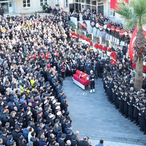 Kahraman Şehidimizi Son Yolculuğuna Uğurladık. - fotoğraf 3