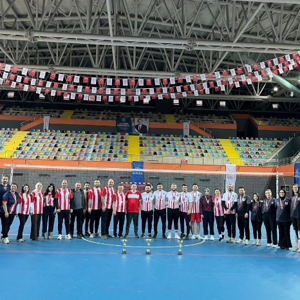 İl Müdürlüğümüzce Düzenlenen Personel Arası Voleybol Turnuvası Kapsamında Final Maçı Gerçekleştirildi. - fotoğraf 7
