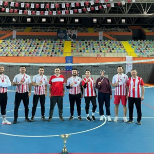 İl Müdürlüğümüzce Düzenlenen Personel Arası Voleybol Turnuvası Kapsamında Final Maçı Gerçekleştirildi. - fotoğraf 8