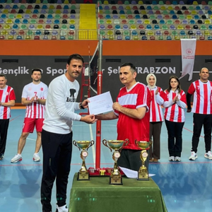 İl Müdürlüğümüzce Düzenlenen Personel Arası Voleybol Turnuvası Kapsamında Final Maçı Gerçekleştirildi. - fotoğraf 3