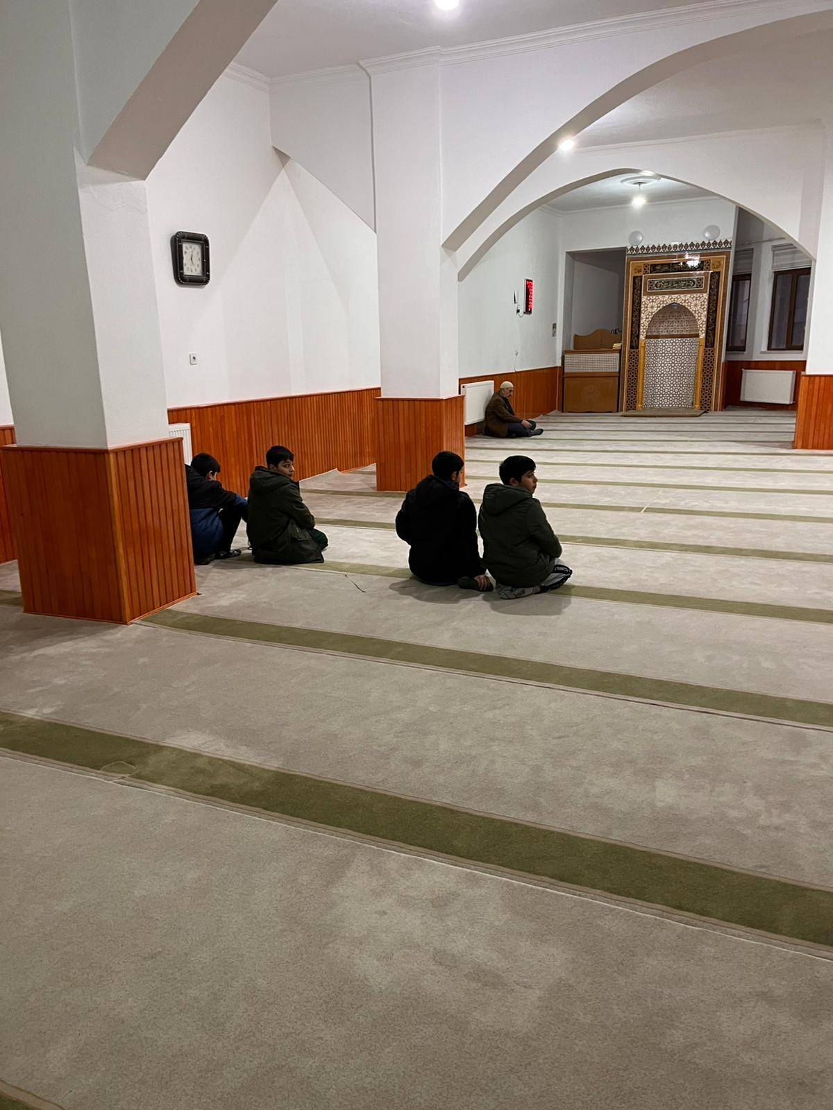 Çocuk Evlerinde Regaip Kandili Etkinlikleri Düzenlendi