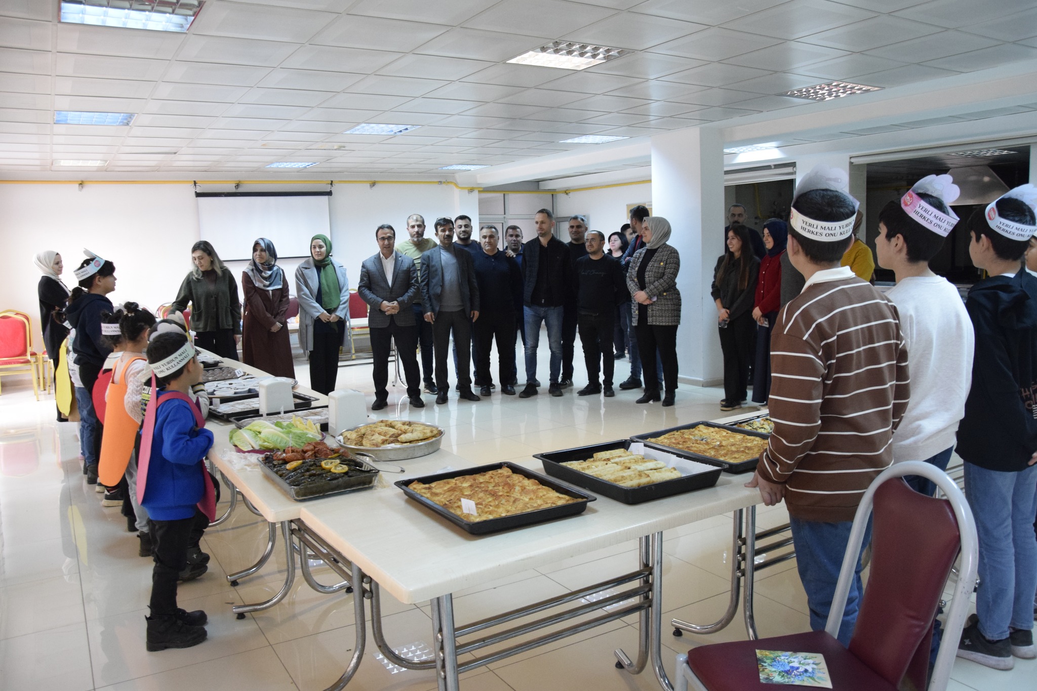 Yerli Malı Haftasında Anlamlı Kermes