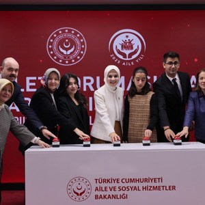 Bakanımız Göktaş devlet korumasındaki gençlerin kamu kurumlarına yerleştirilmesi töreninde konuştu - fotoğraf 1