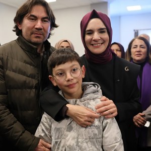 Bakanımız Göktaş, Sarıkamış'ta şehit ve gazi aileleri onuruna verilen yemeğe katıldı - fotoğraf 3