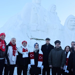 Bakanımız Göktaş, Sarıkamış'ta şehit ve gazi aileleri onuruna verilen yemeğe katıldı - fotoğraf 8