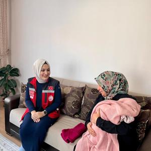 Yenidoğan Bebekler ve Ailelerine Tebrik Ziyareti - fotoğraf 2
