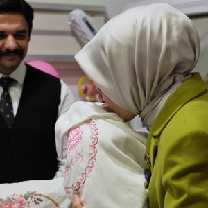 Bakanımız Göktaş'tan doğum yapan annelere "yeni yıl" ziyareti - fotoğraf 9