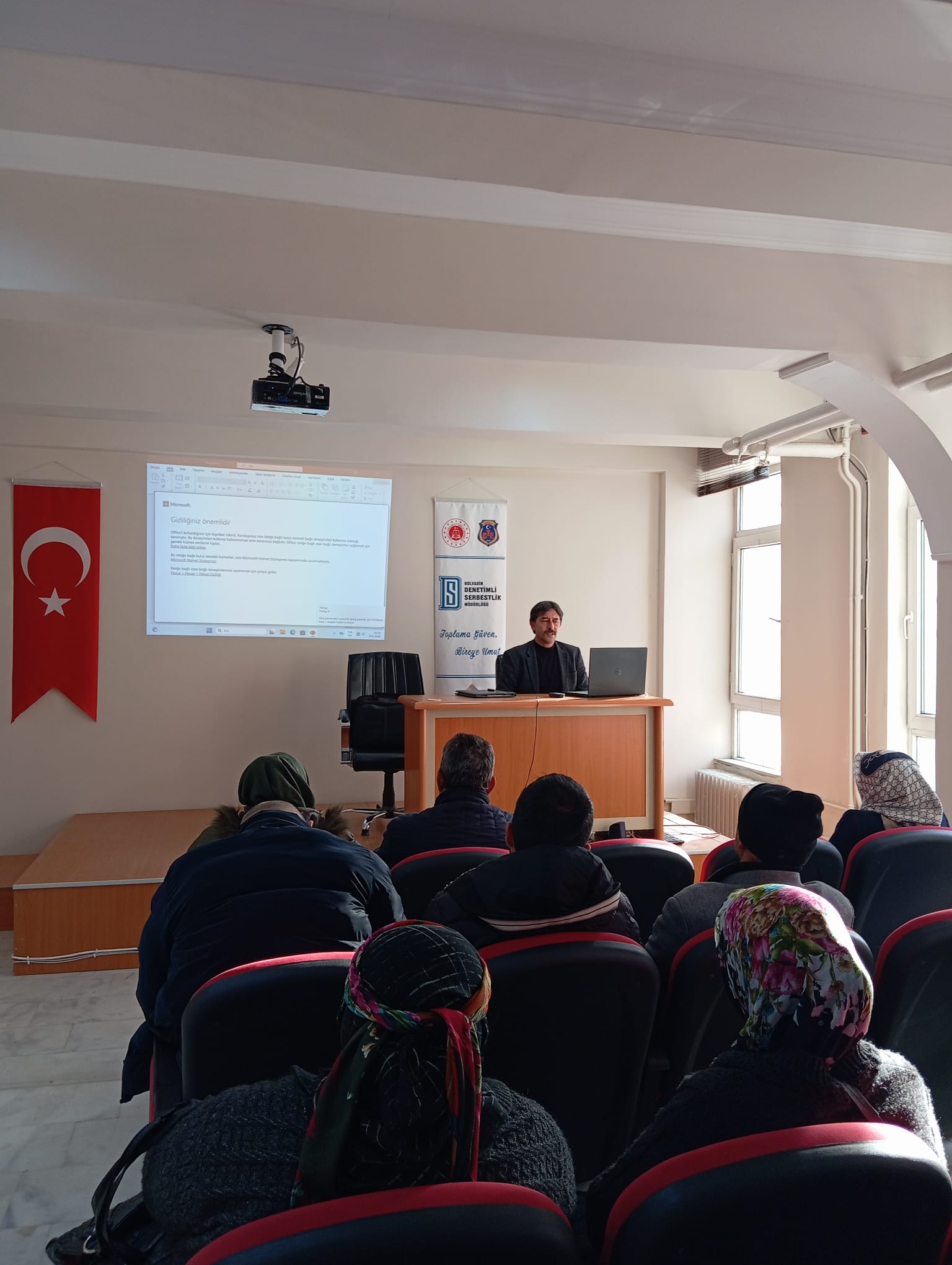 Aile İçi İletişim ve Teknoloji Bağımlılığı ile Mücadele Semineri