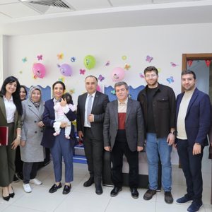 Geçici Koruyucu Aile Modeli Kapsamında İlk Bebek Koruyucu Ailesine Kavuştu - fotoğraf 1