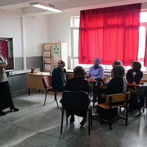 Modüler Aile Eğitim Programı Kapsamında Orta Ve Geç Çocukluk Dönemi İle Ergenlik Dönemi Ele Alındı - fotoğraf 6