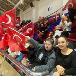 Tribünleri Sevgiyle Dolduran Karabüklü Hemşehrilerimize Gönülden Teşekkürler - fotoğraf 12